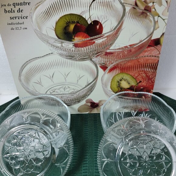 Vintage Laura Glass 5" Serving Bowls - Picture 4 of 6
